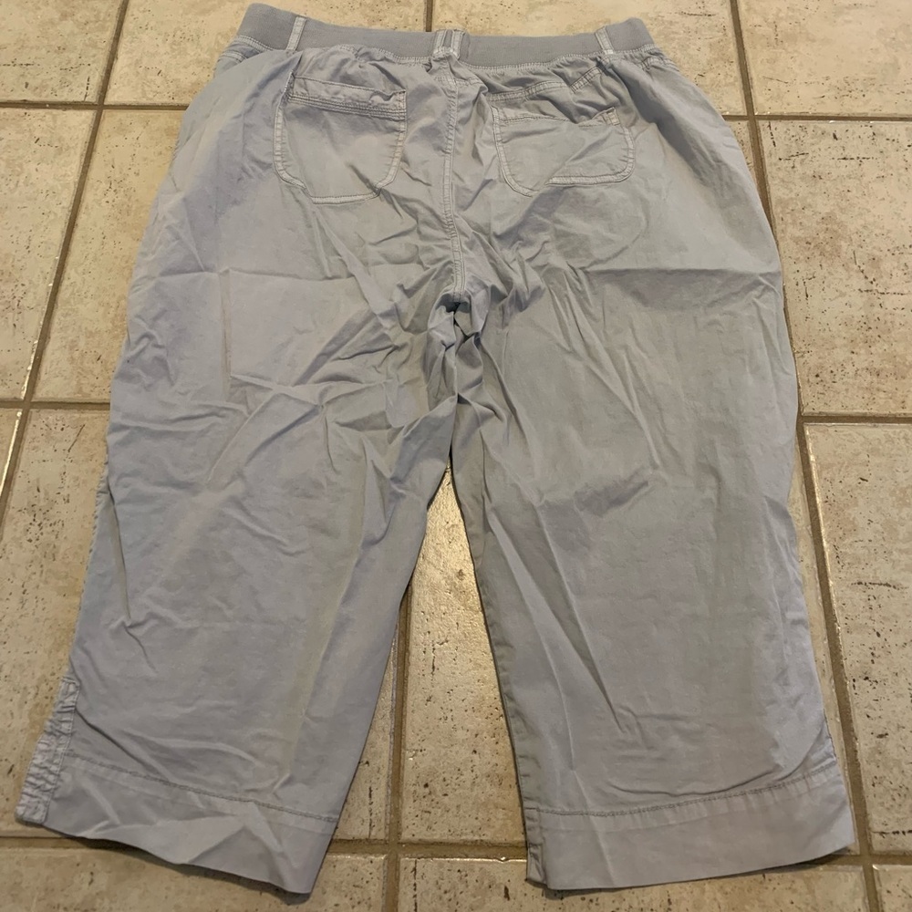 ๐ DC Jeans Cropped Cargo Pants - Size 18 - Picture 5 of 6